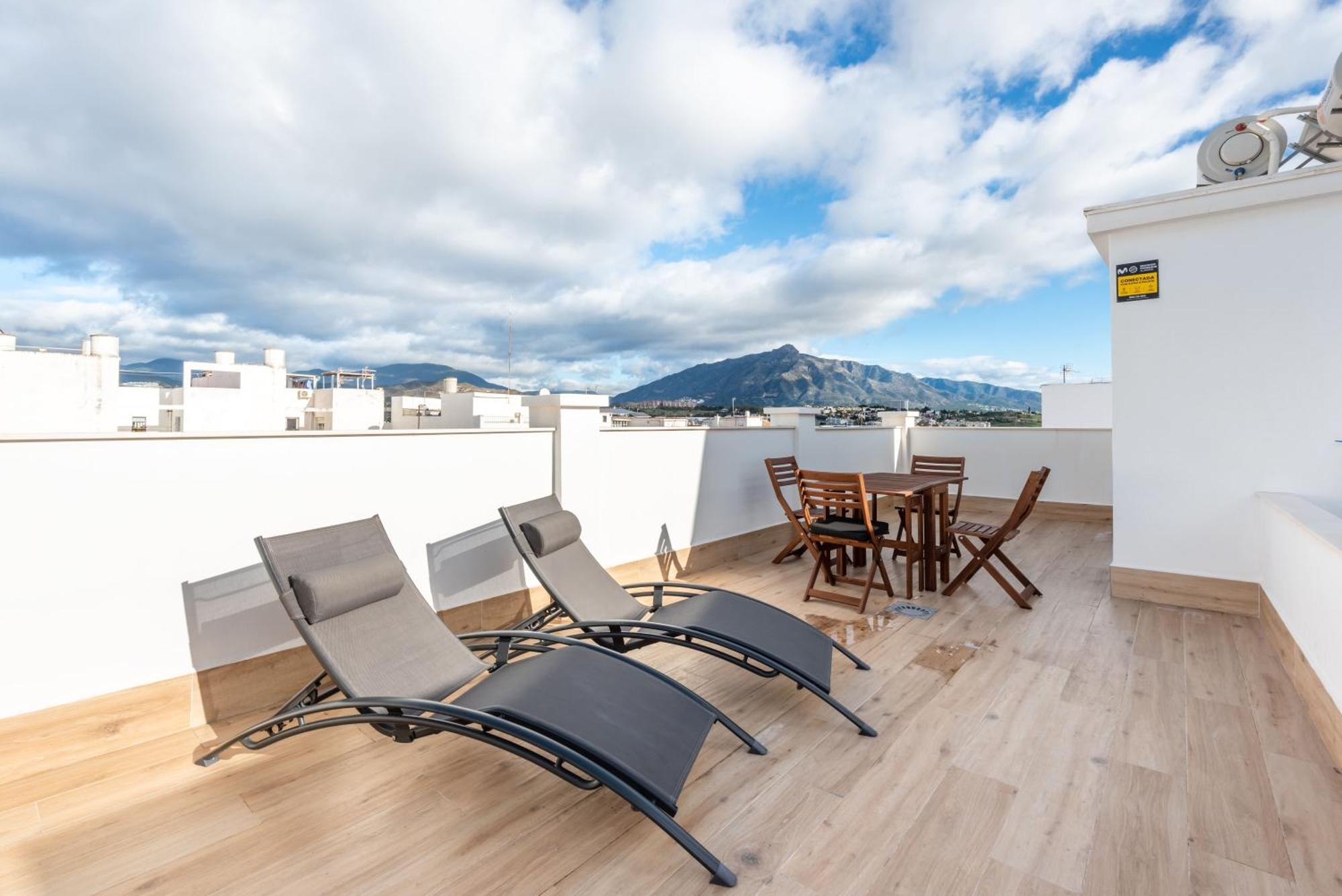 Moderno Apartamento L Marbella Eksteriør bilde