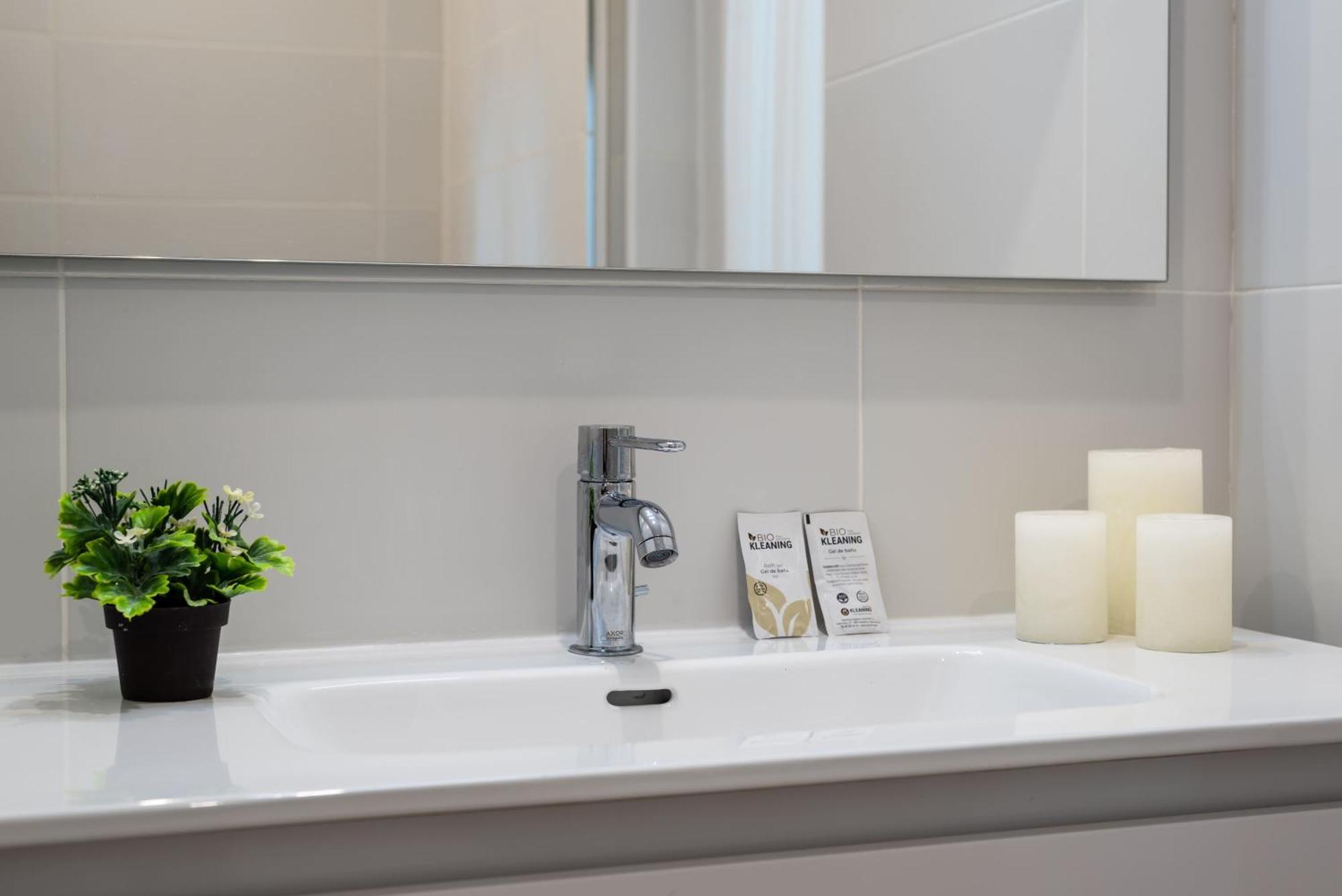 Moderno Apartamento L Marbella Eksteriør bilde